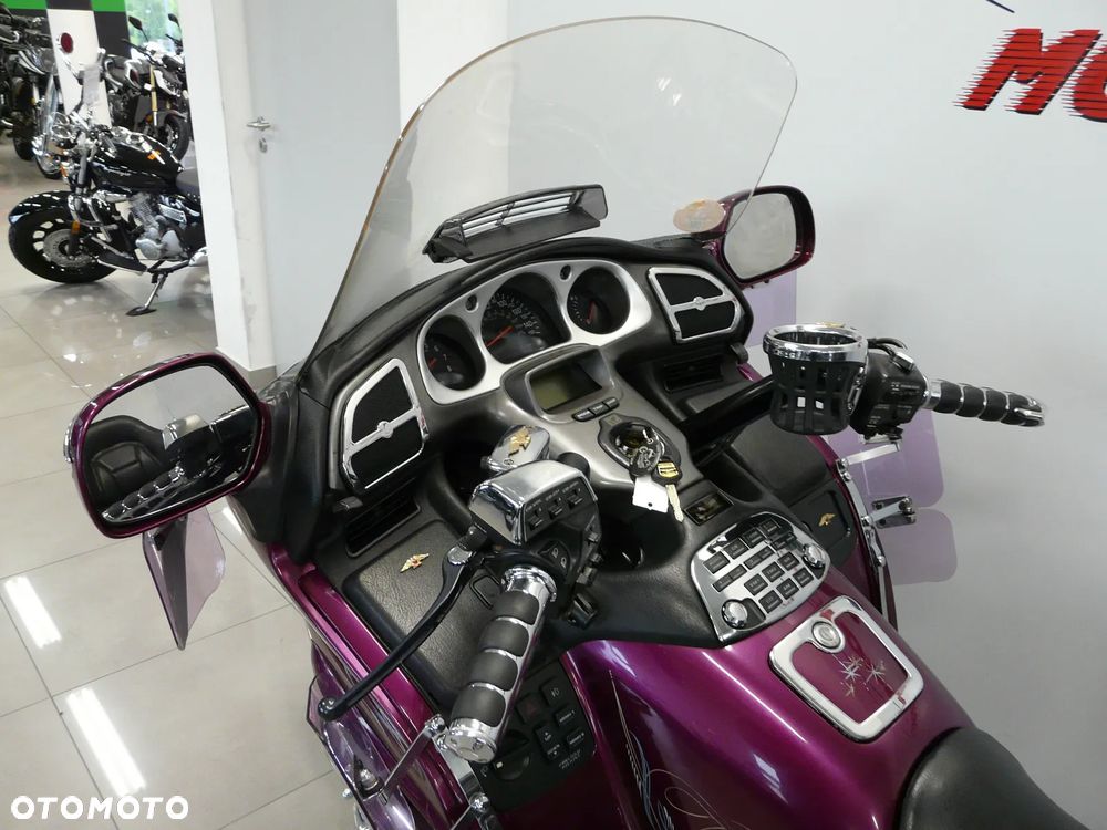 Honda GL - 11