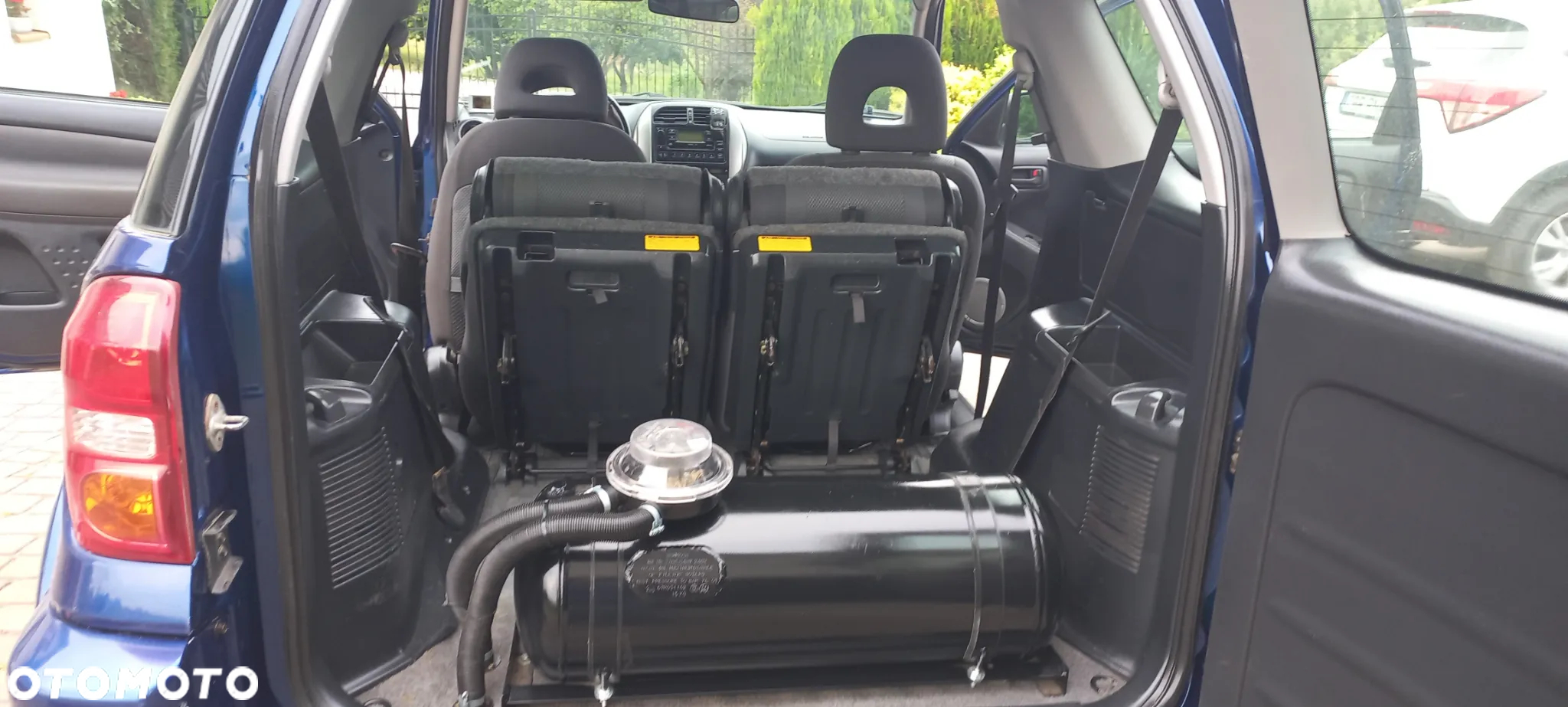 Toyota RAV4 2.0 VVT-i Sol - 11