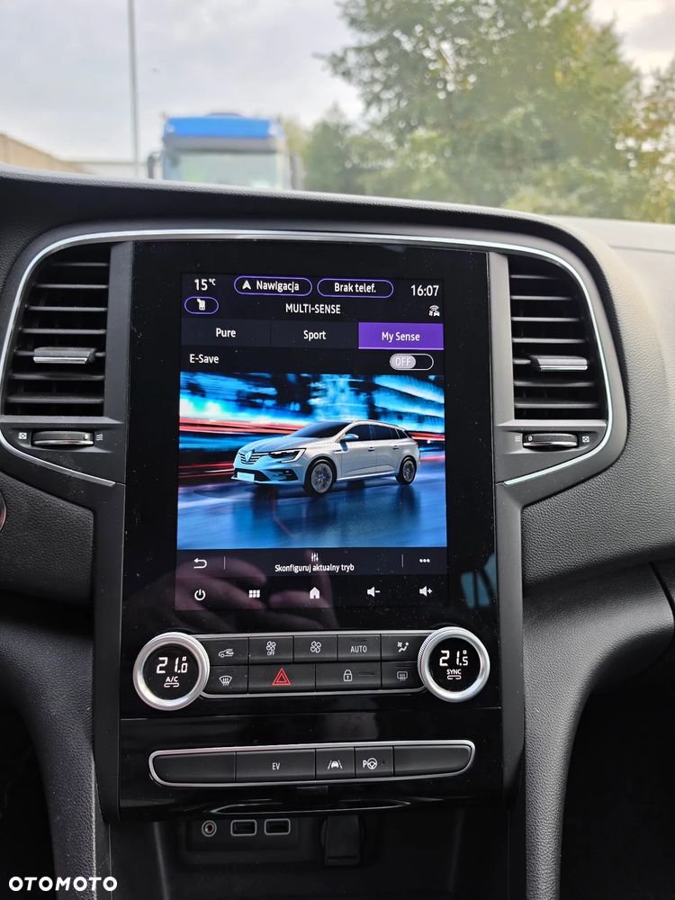 Renault Megane 1.6 E-TECH Plug-In Techno - 16