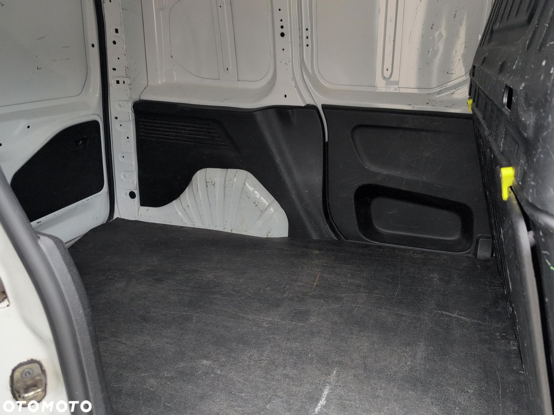 Toyota PROACE CITY - 11