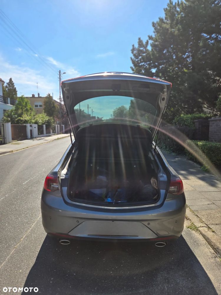 Opel Insignia CT 1.6 T Exclusive S&S - 14