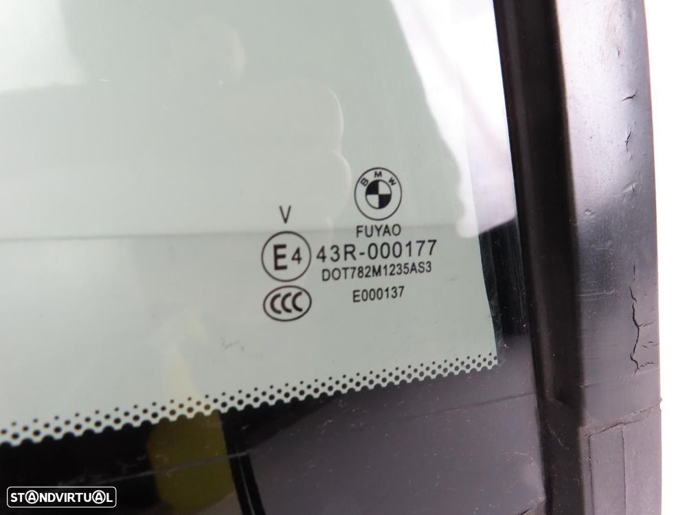 Vidro fixo porta Escurecido Usado / Original BMW X1 (F48) 51377405606 - 3