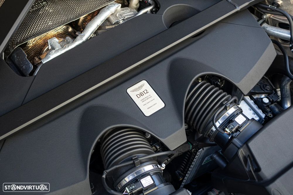 Aston Martin DB12 Coupé V8 - 5