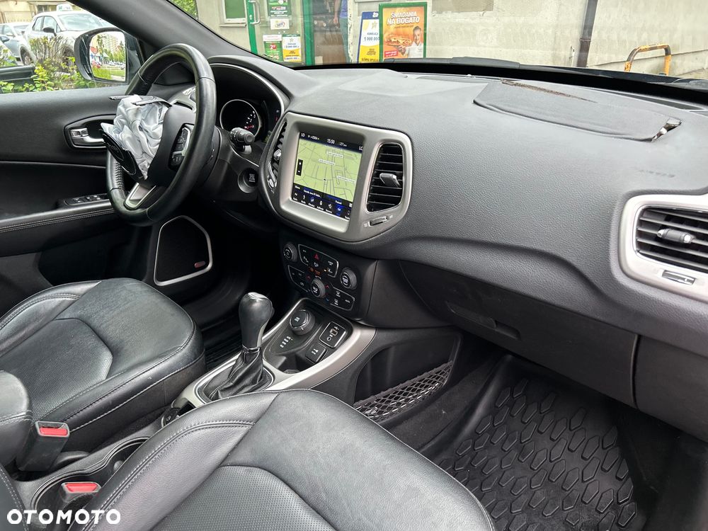 Jeep Compass 1.4 TMair Limited 4WD S&S - 14