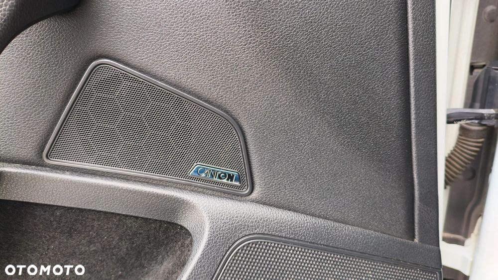 Skoda Superb 2.0 TDI L&K DSG - 32