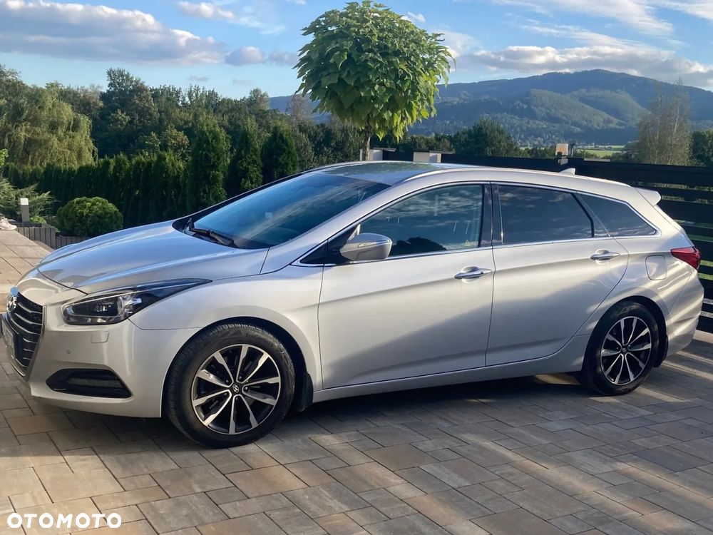 Hyundai I40