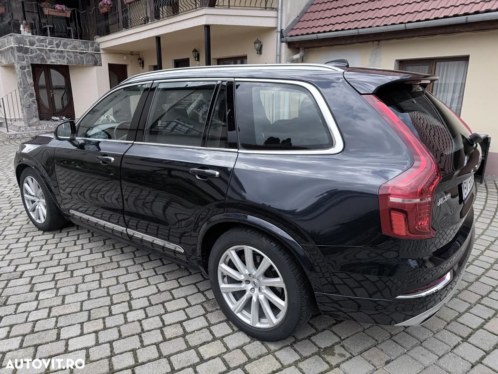 Volvo XC 90 - 33