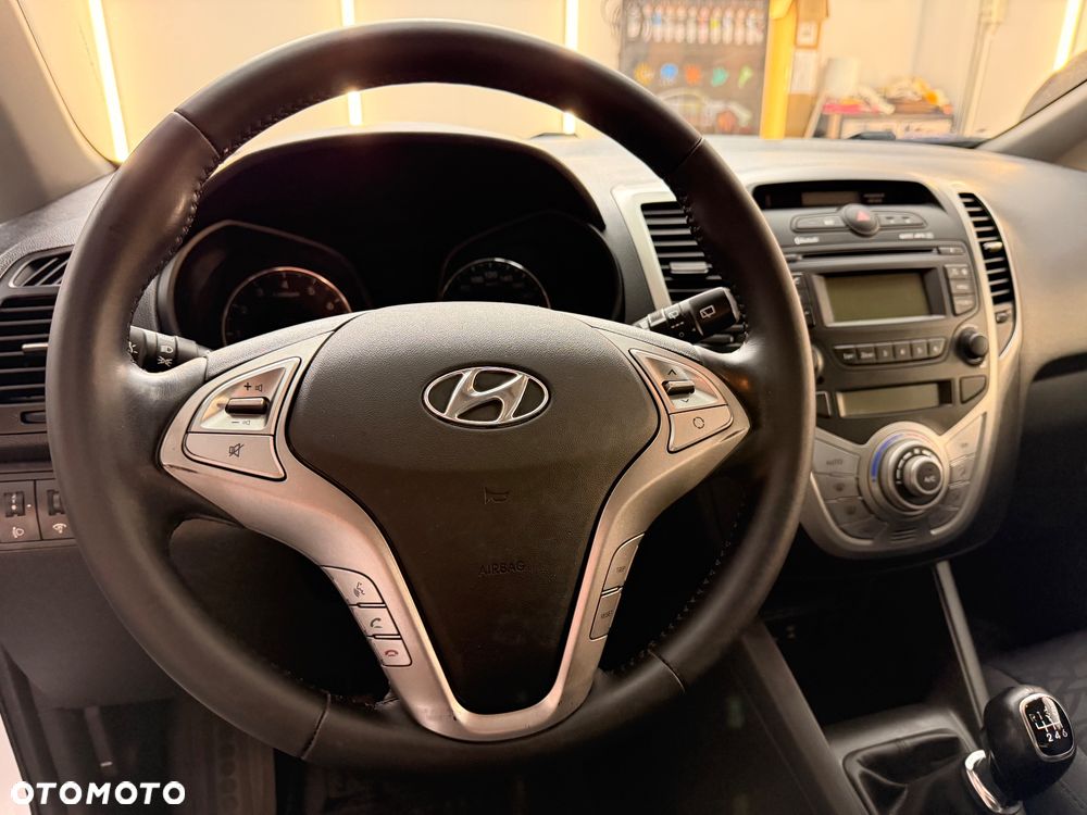 Hyundai ix20 1.6 BlueDrive Classic + - 16