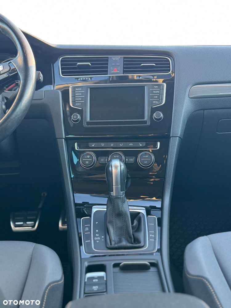 Volkswagen Golf 1.6 TDI BlueMotion Technology DSG Allstar - 6