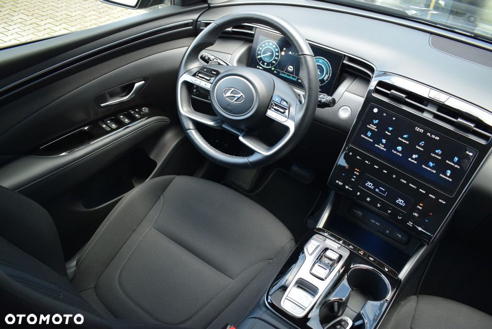 Hyundai Tucson 1.6 T-GDi HEV Executive 4WD - 17