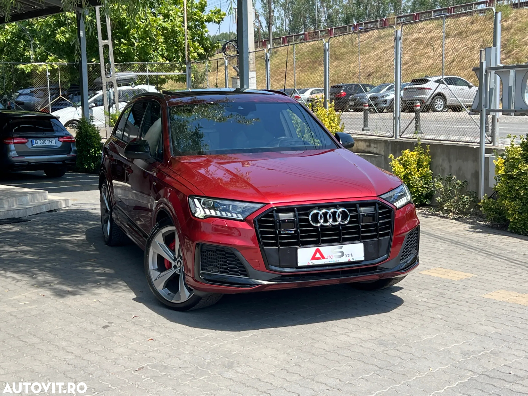 Audi Q7 60 TFSI e quattro Tiptronic PHEV S Line - 11