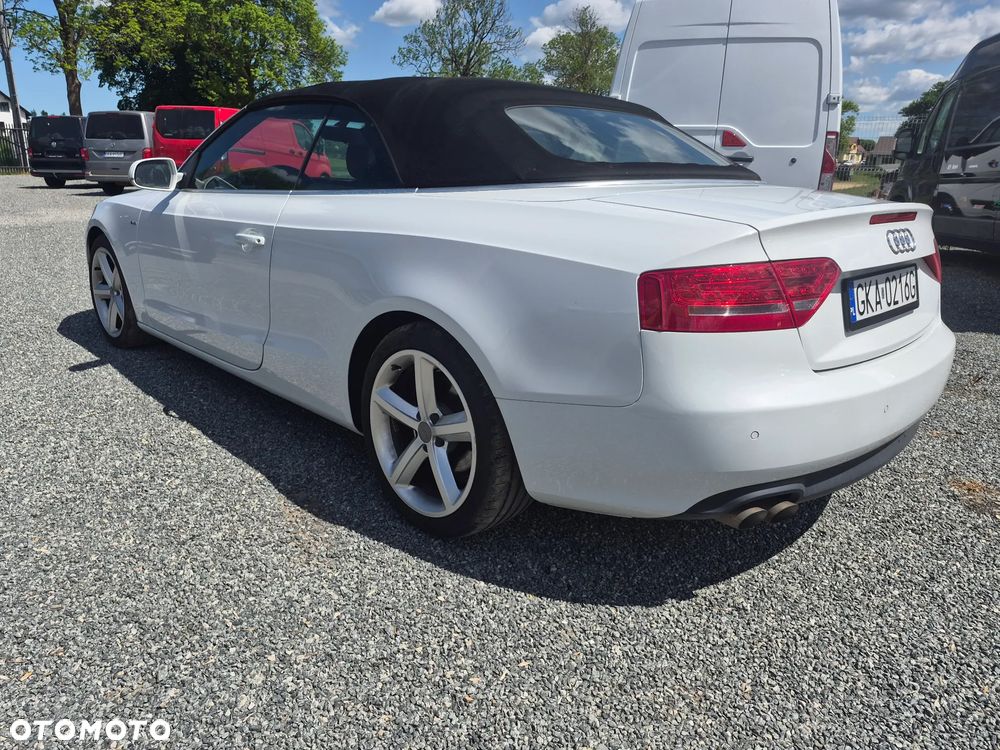 Audi A5 Cabrio - 4