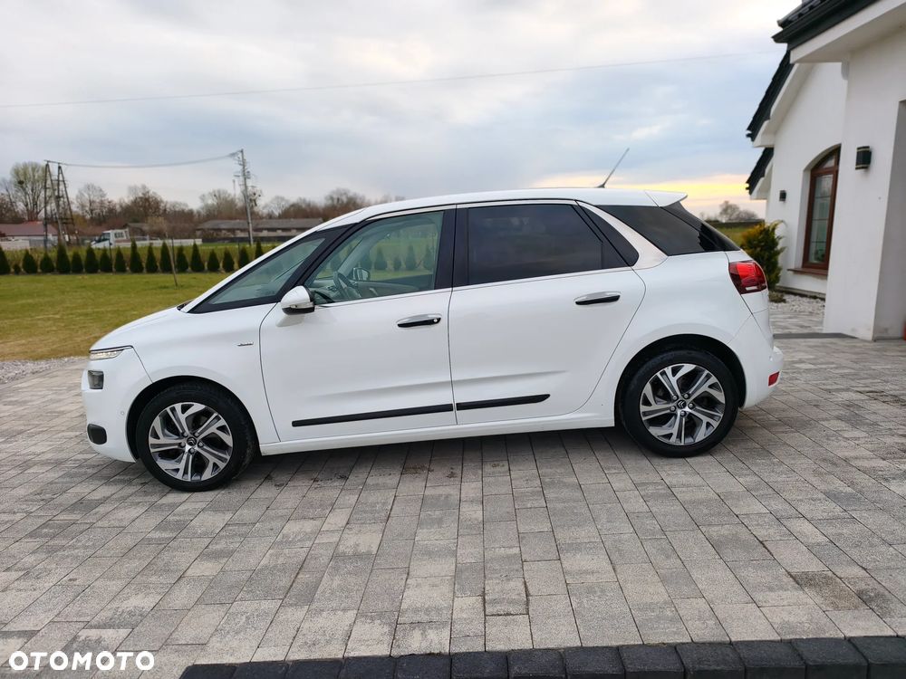 Citroën C4 Picasso - 10
