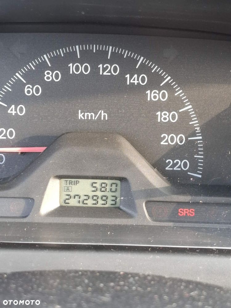 Mitsubishi Lancer 1.6 Intense - 37