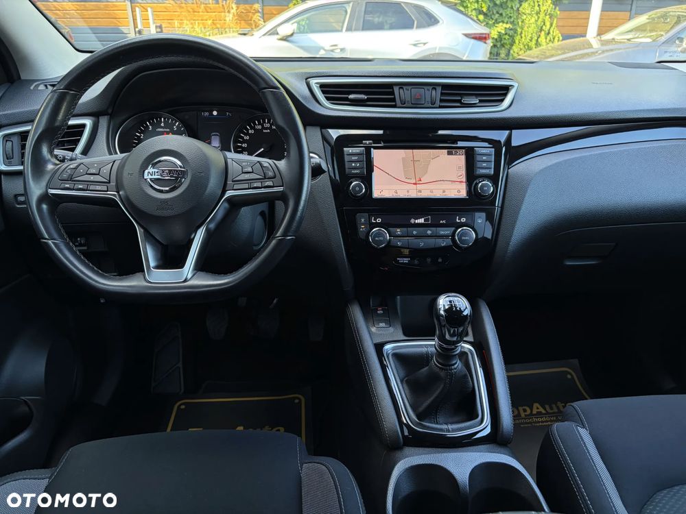Nissan Qashqai 1.3 DIG-T N-Connecta - 33