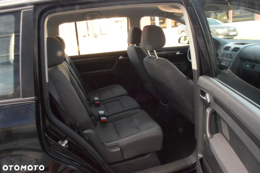 Volkswagen Touran 2.0 EcoFuel United - 19