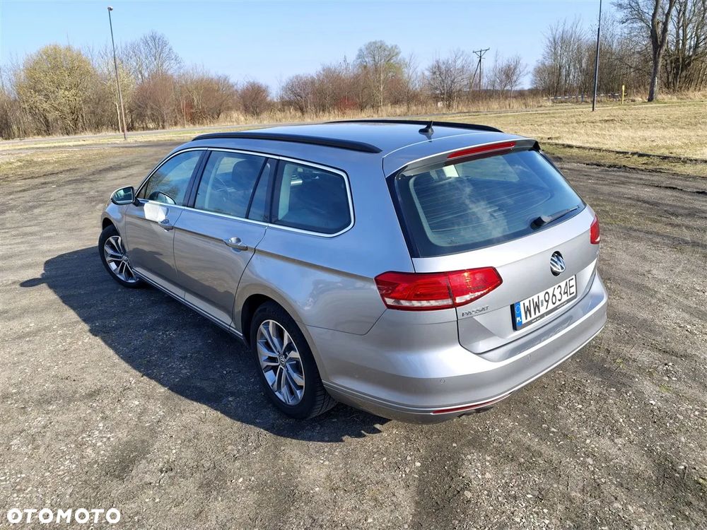 Volkswagen Passat - 8