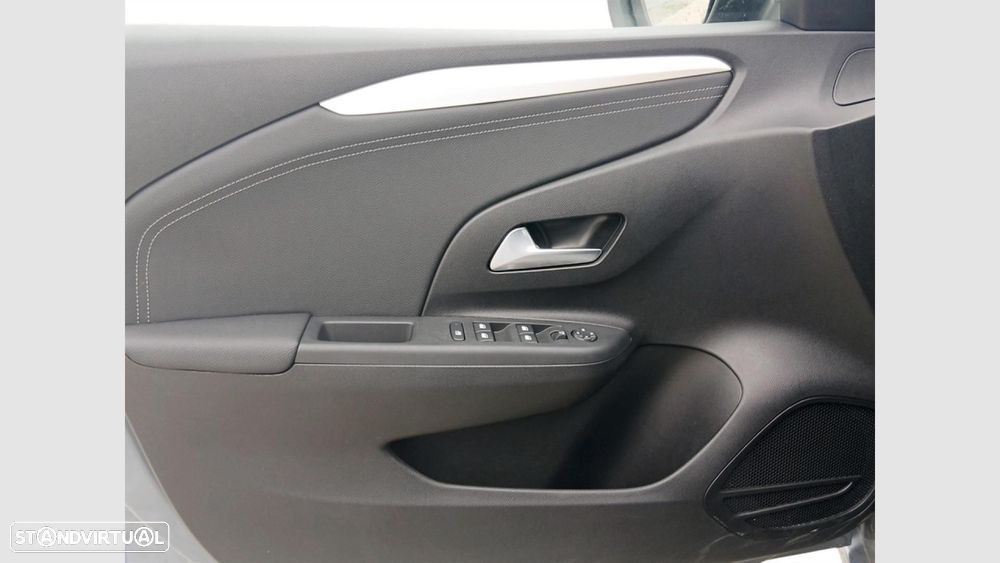 Opel Corsa 1.2 T GS - 12