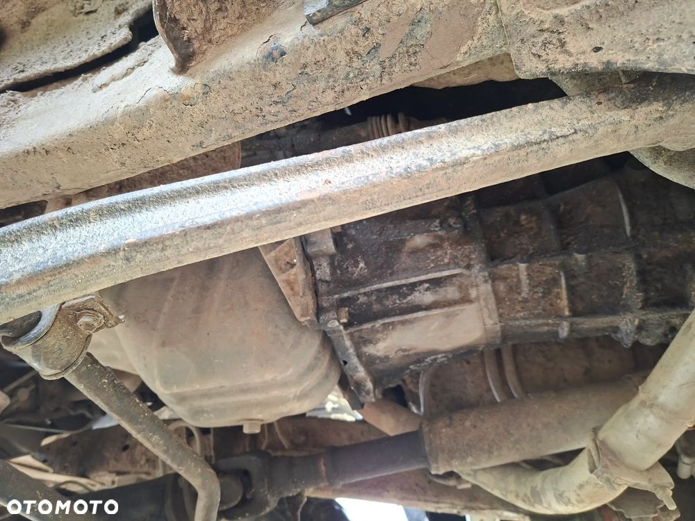 Toyota Land Cruiser LJ70 Turbo - 14