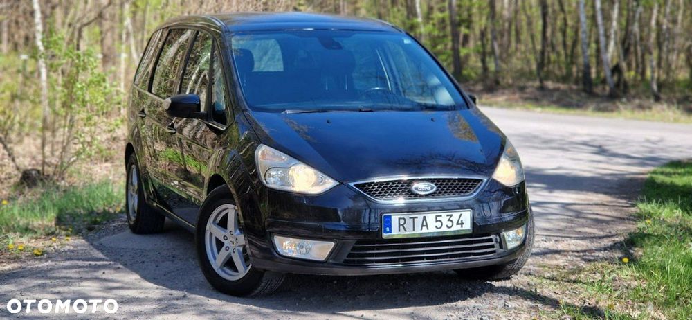 Ford Galaxy - 8
