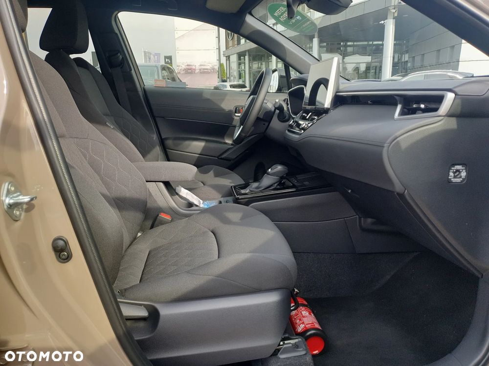 Toyota Corolla Cross 2.0 Hybrid Style - 10