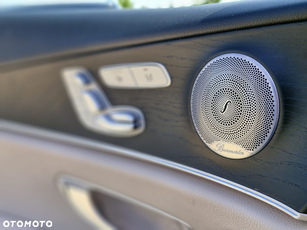 Mercedes-Benz Klasa E 220 d 4-Matic 9G-TRONIC - 33