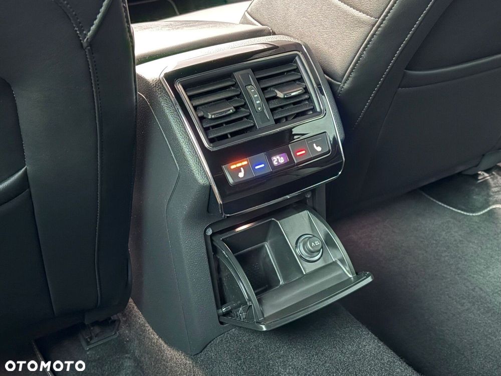 Skoda Superb 2.0 TSI L&K DSG - 15