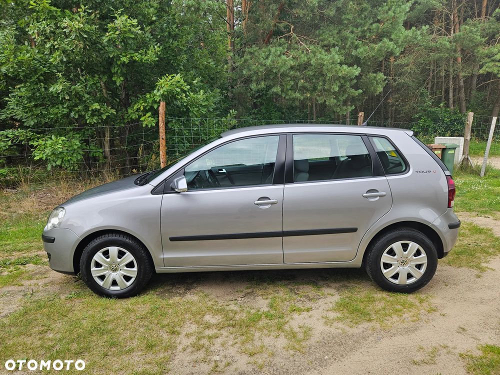 Volkswagen Polo 1.4 Tour - 4