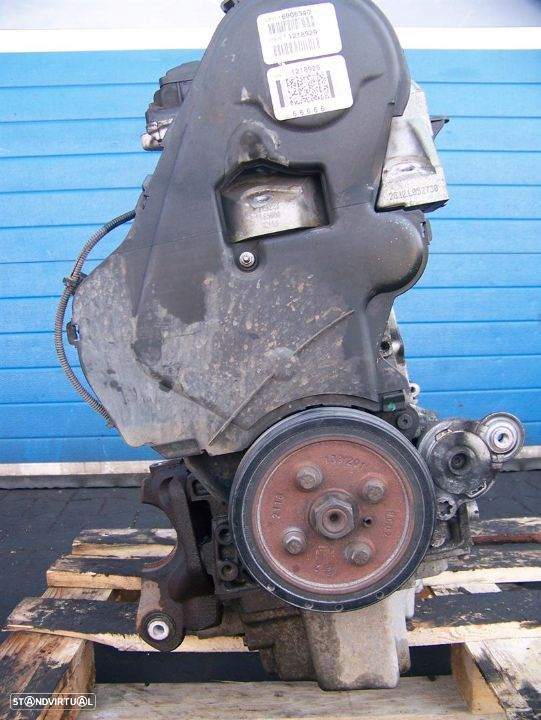Motor VOLVO XC 60 XC 70 2.4L 215 CV - D5244T11 - 2