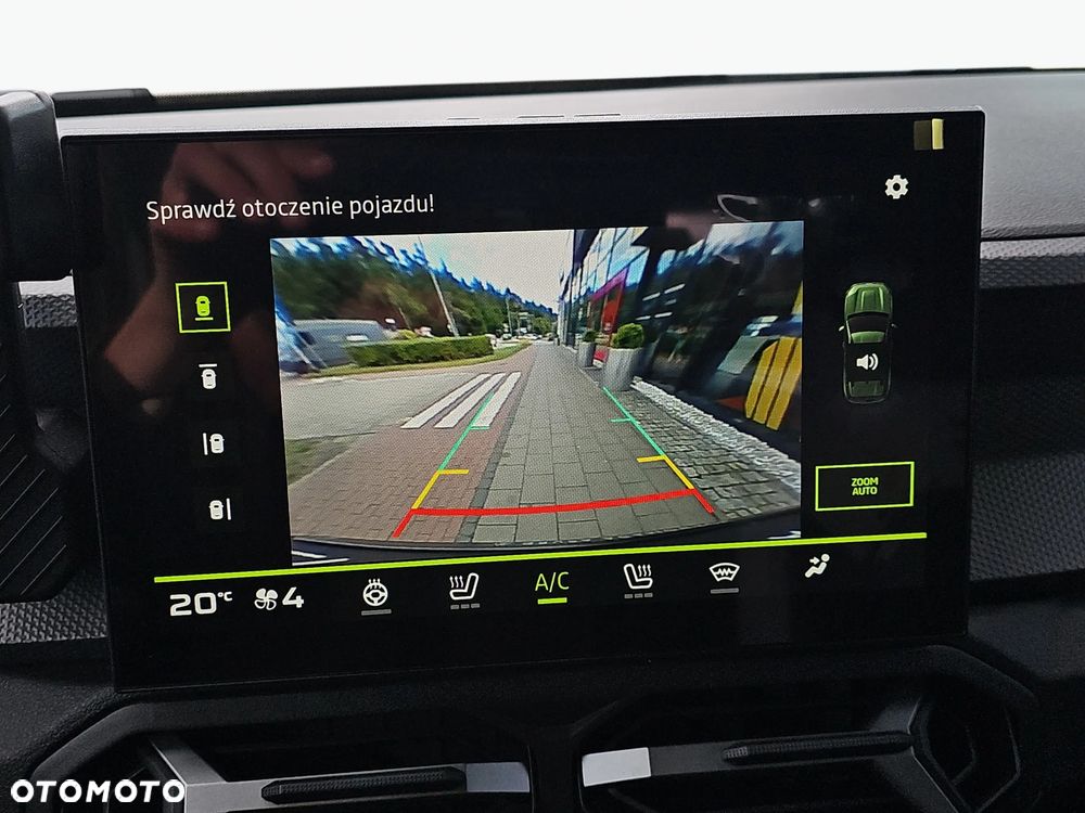 Dacia Duster 1.8 Full Hybrid 155 Journey MMT - 18
