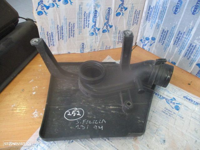 Tampa De Motor 047129654 SKODA FELICIA 1994 1.3I - 3