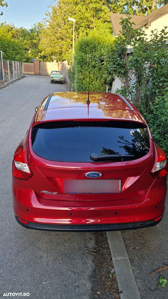 Ford Focus - 14