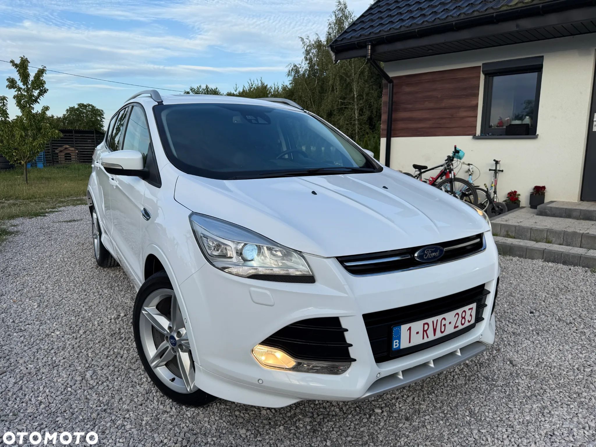Ford Kuga 2.0 TDCi AWD ST-Line - 1