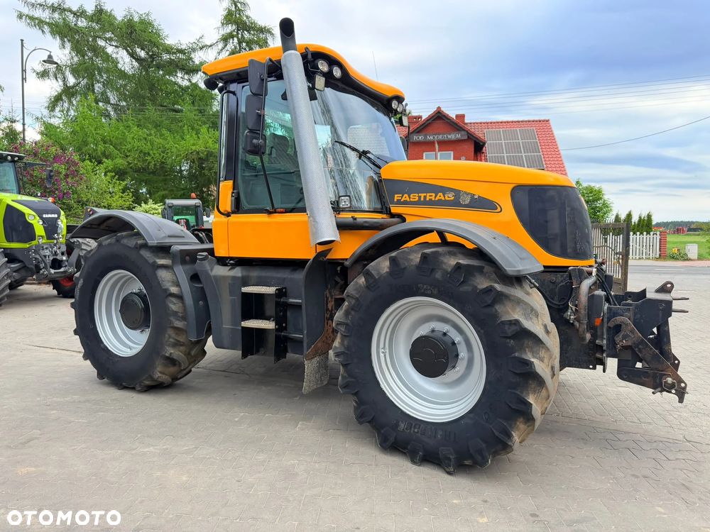 JCB Fastrac 3220 - 5
