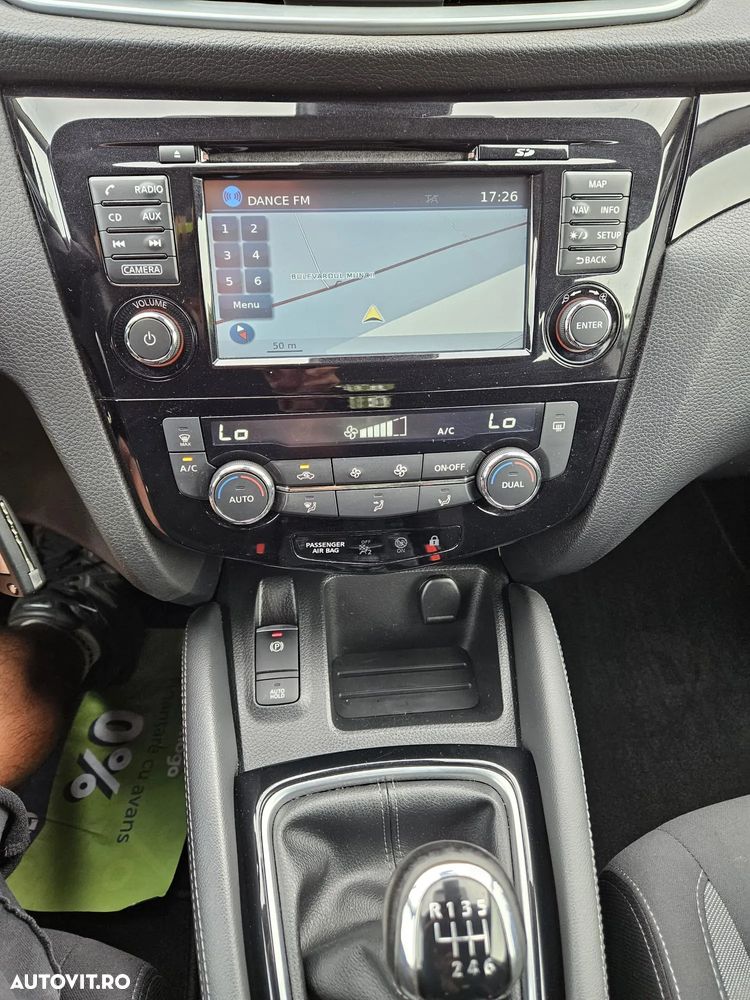 Nissan Qashqai 1.5D 114CP 2WD Acenta - 14