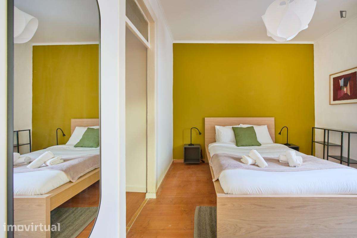 Quarto - localizado em São Bento Lisbon - Grande imagem: 4/39