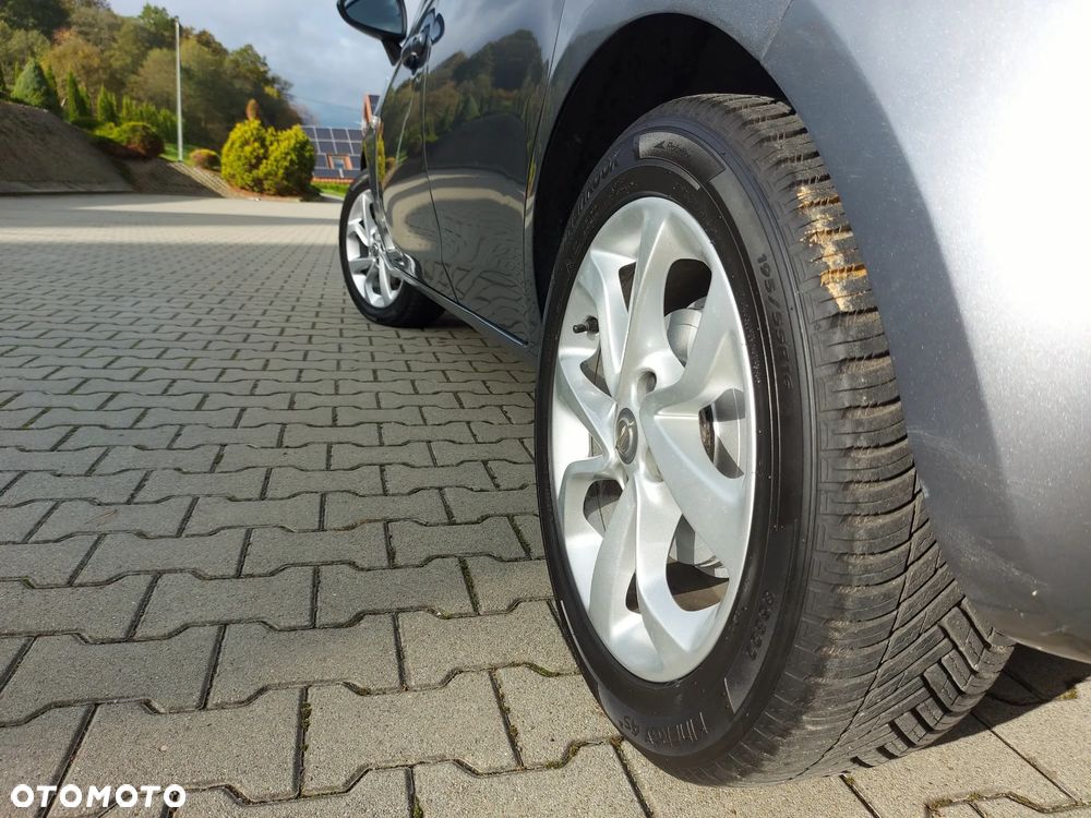 Opel Corsa 1.4 120 Jahre - 17