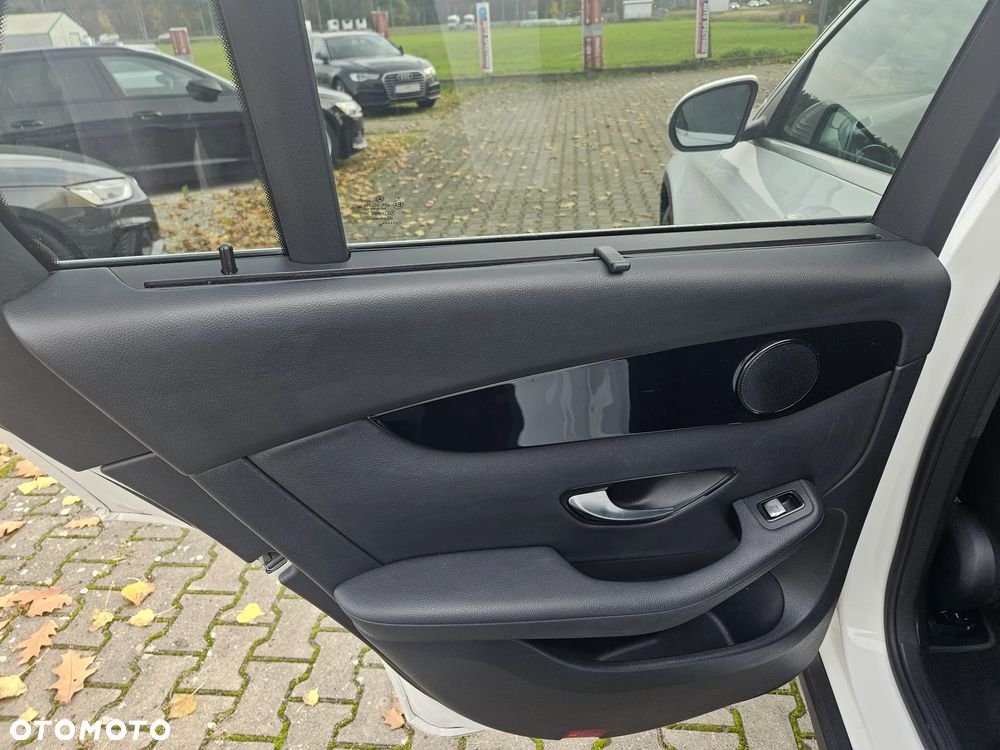 Mercedes-Benz GLC 220 d 4Matic 9G-TRONIC - 19