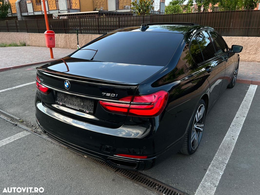 BMW Seria 7 750i xDrive - 6