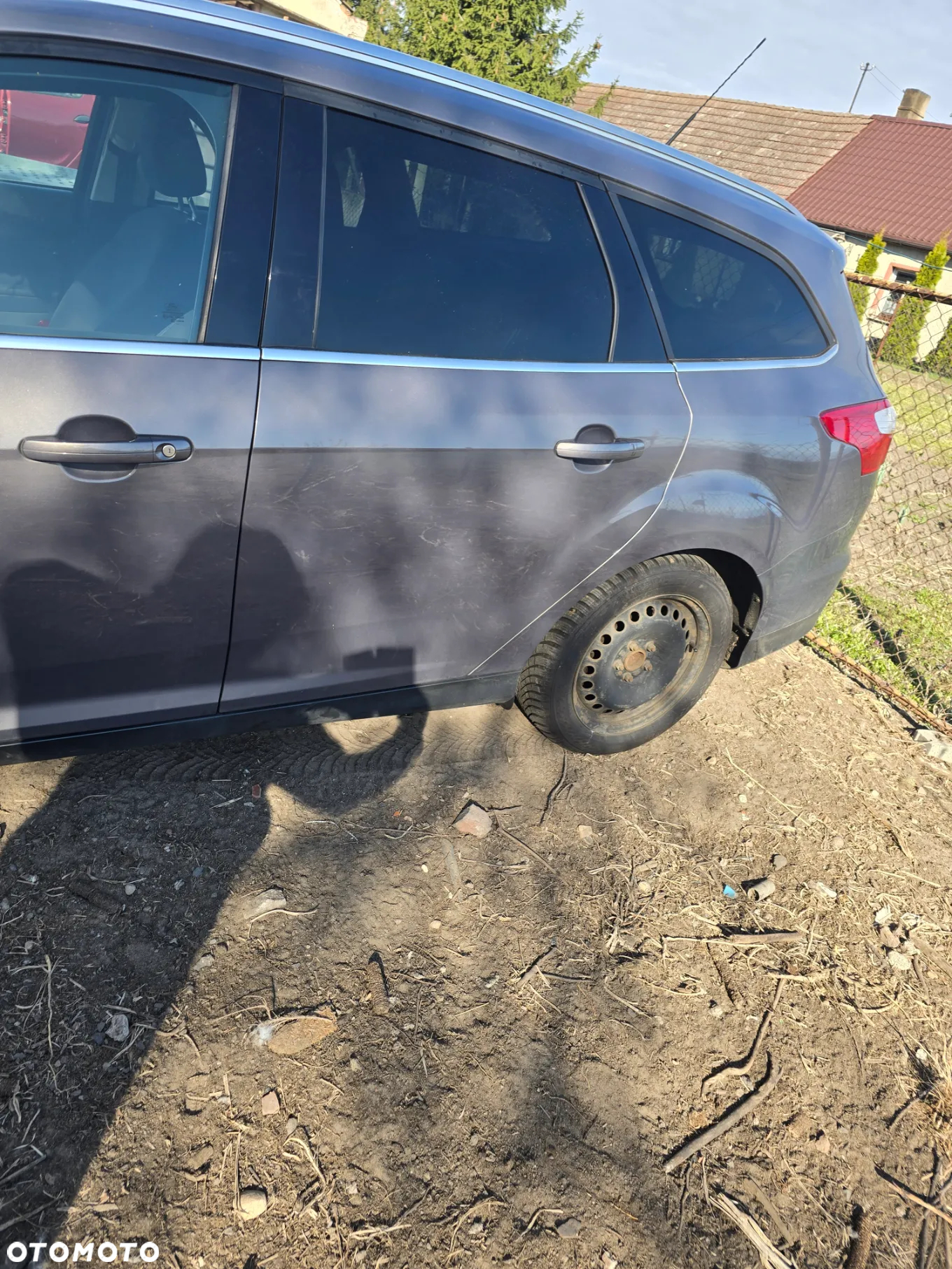Drzwi lewy przód ford Focus mk3 w kolorze VB - 2