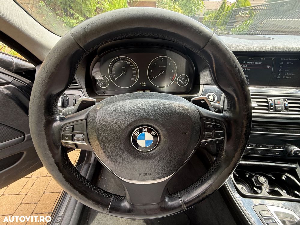 BMW Seria 5 525d xDrive - 8