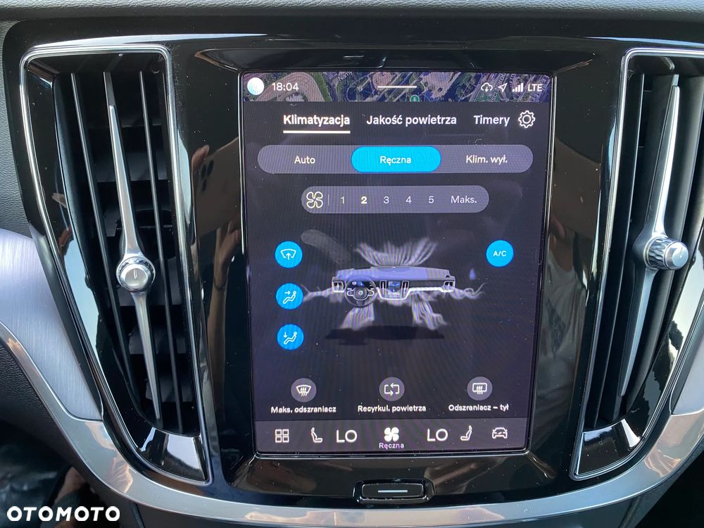 Volvo V60 B4 D Momentum Core - 24