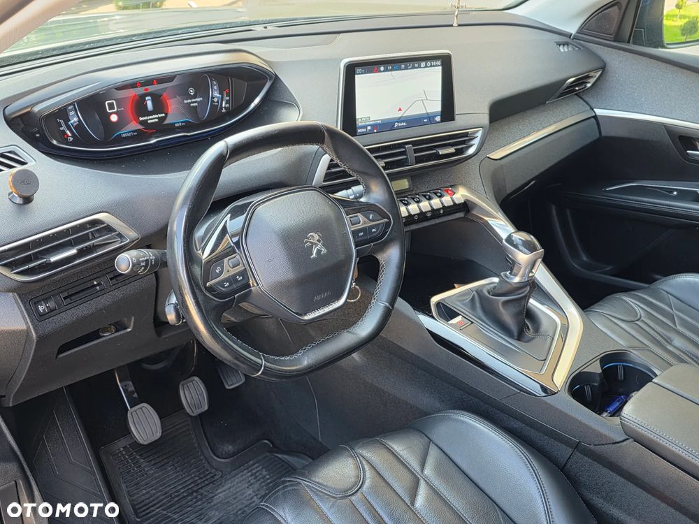 Peugeot 5008 BlueHDI 130 Allure Business-Paket - 17