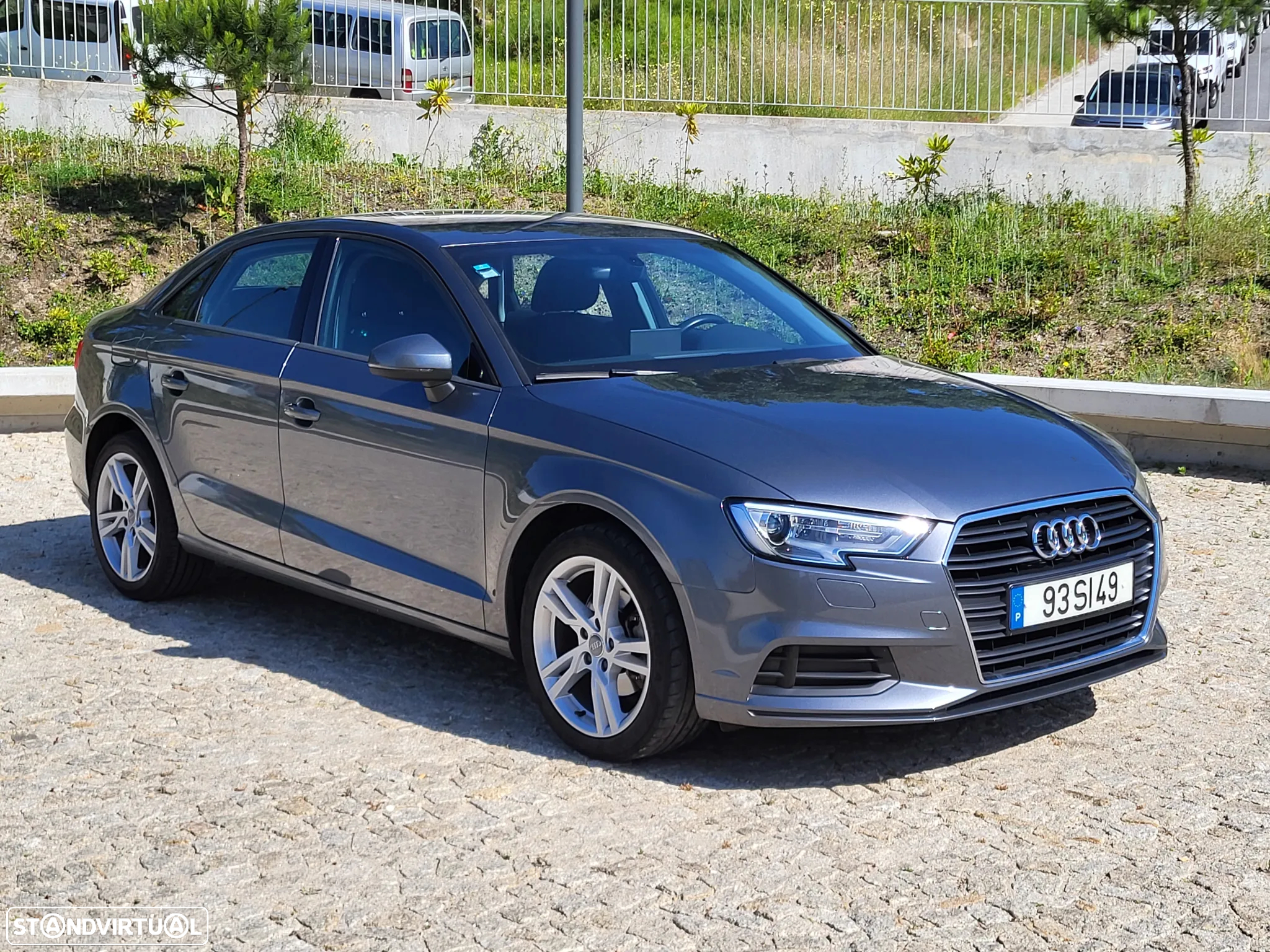 Audi A3 Limousine 1.6 TDI Design - 3