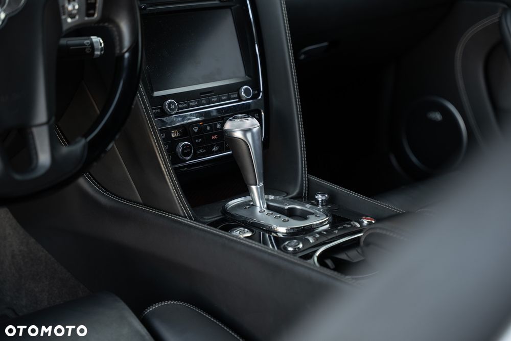 Bentley Continental GT Speed - 28