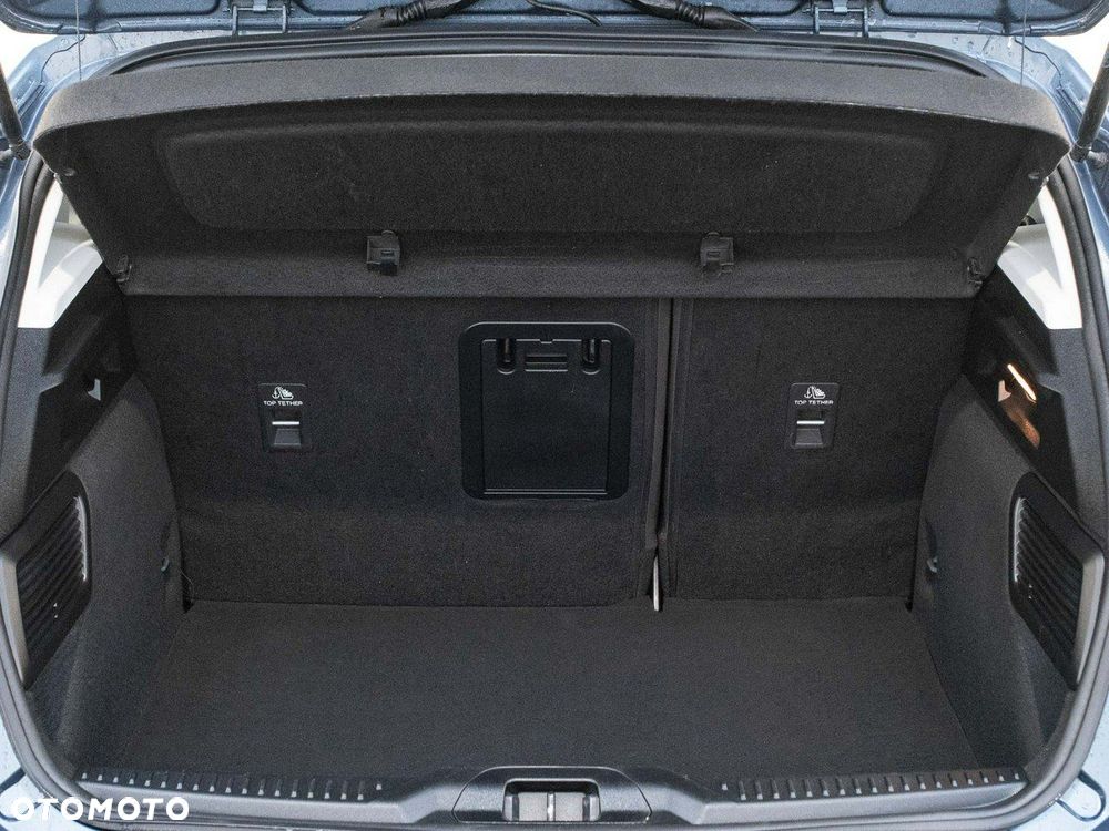 Ford Focus 1.0 EcoBoost Titanium X - 30