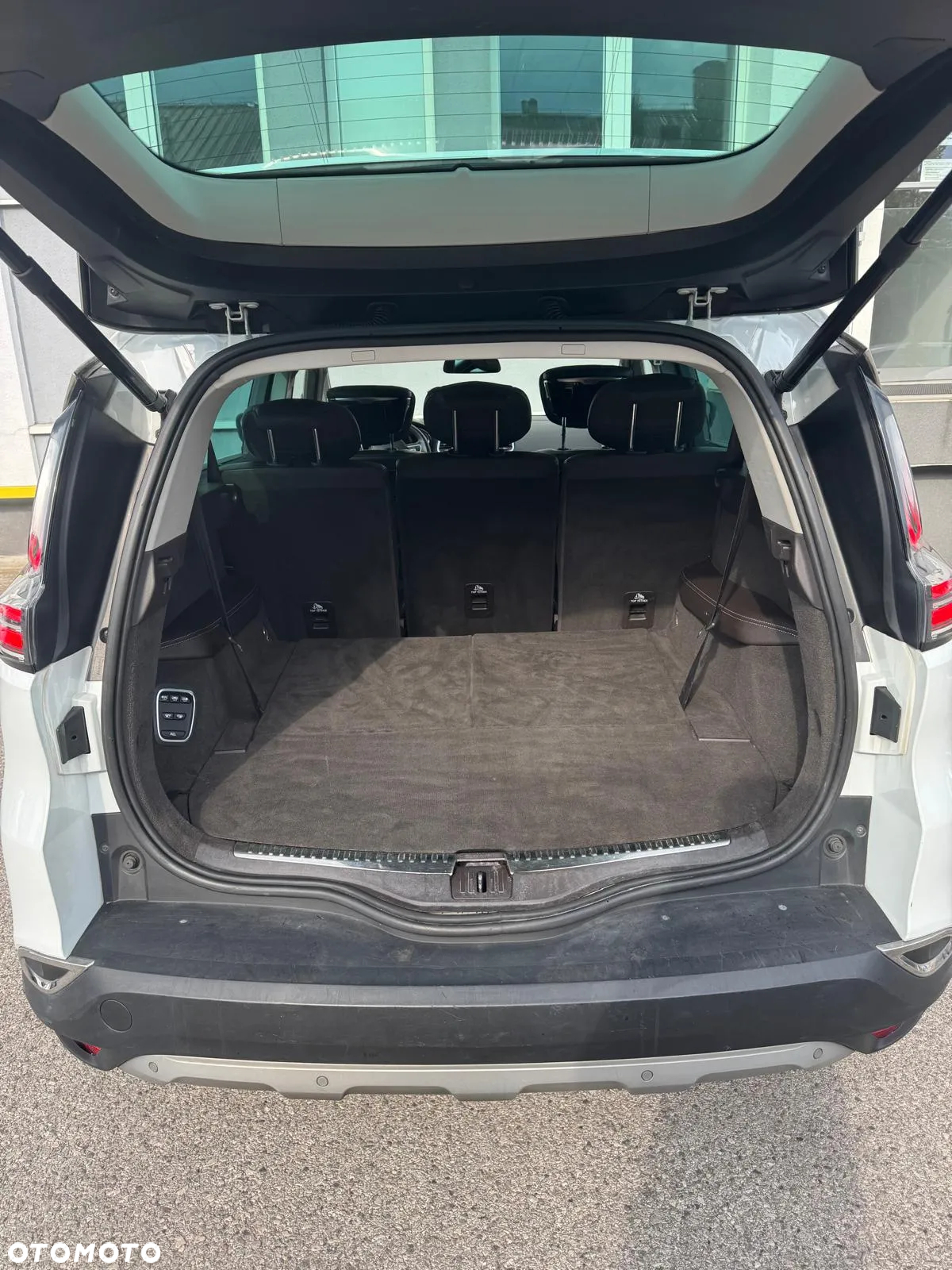 Renault Espace 1.6 TCE Initiale Paris EDC 7os - 3