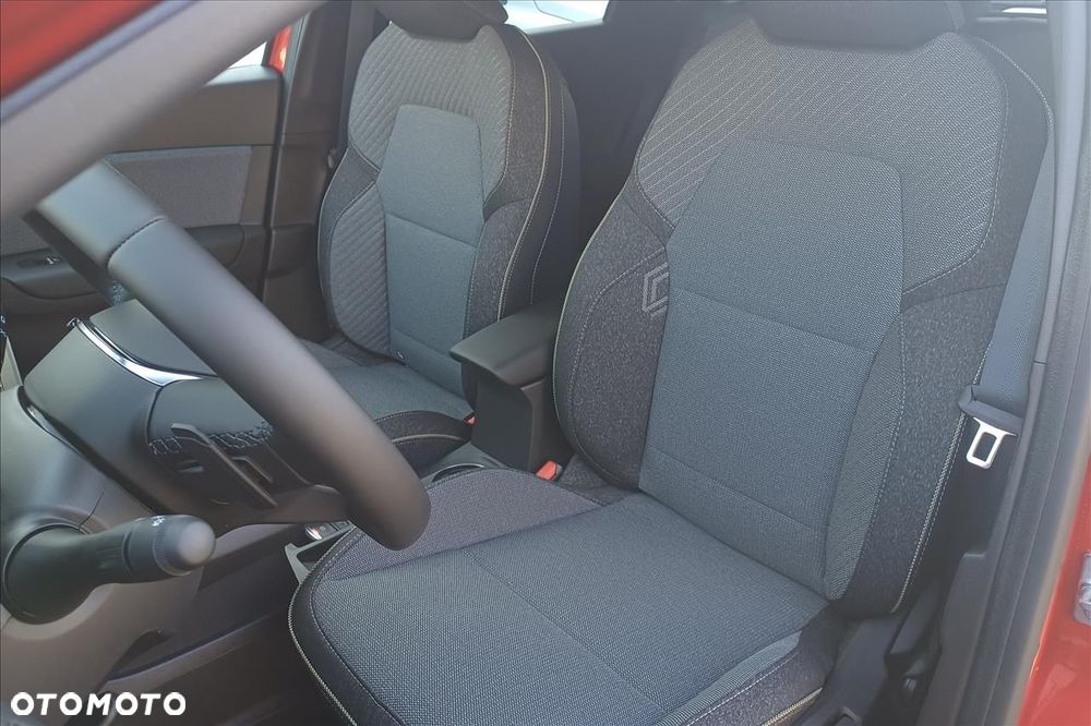 Renault Captur - 3