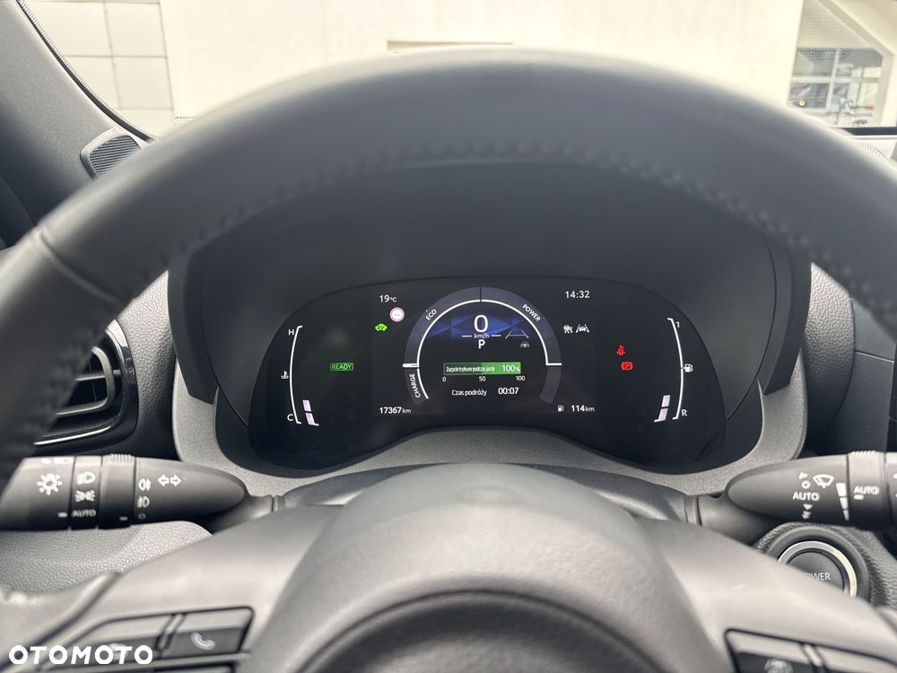 Toyota Yaris Cross Hybrid 1.5 Style - 23