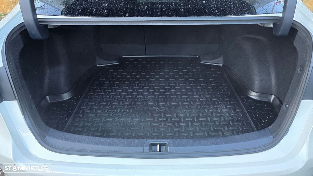 Toyota Corolla SD 1.8 Hybrid Comfort - 45